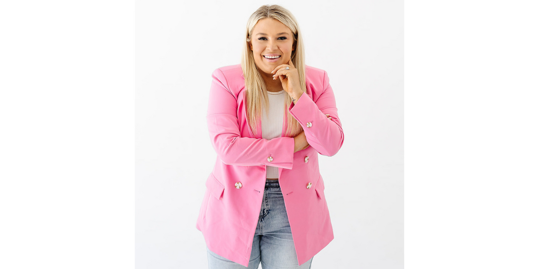 Meet Whitney, the Sunless Boss Babe!